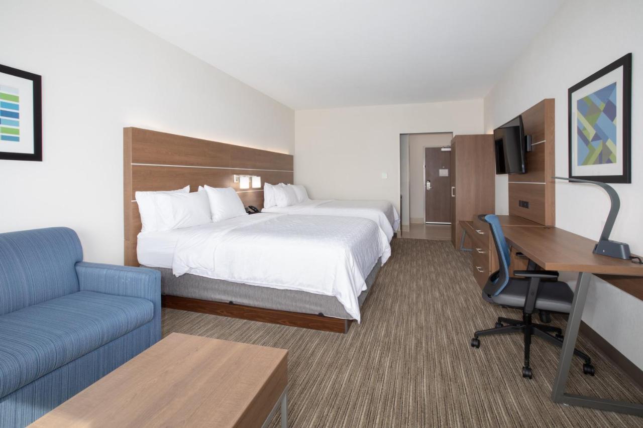 Holiday Inn Express & Suites - Goodland I-70 By Ihg Exterior photo