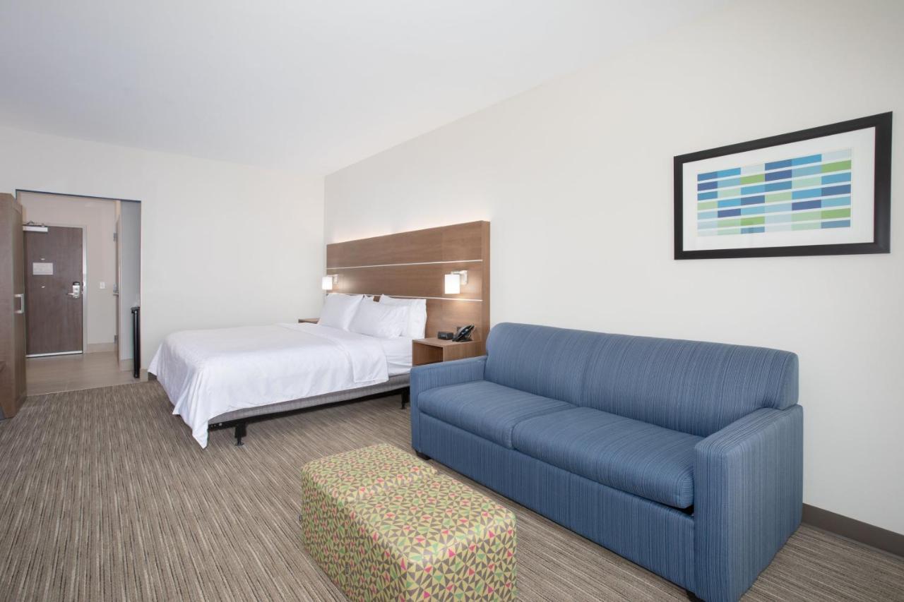 Holiday Inn Express & Suites - Goodland I-70 By Ihg Exterior photo