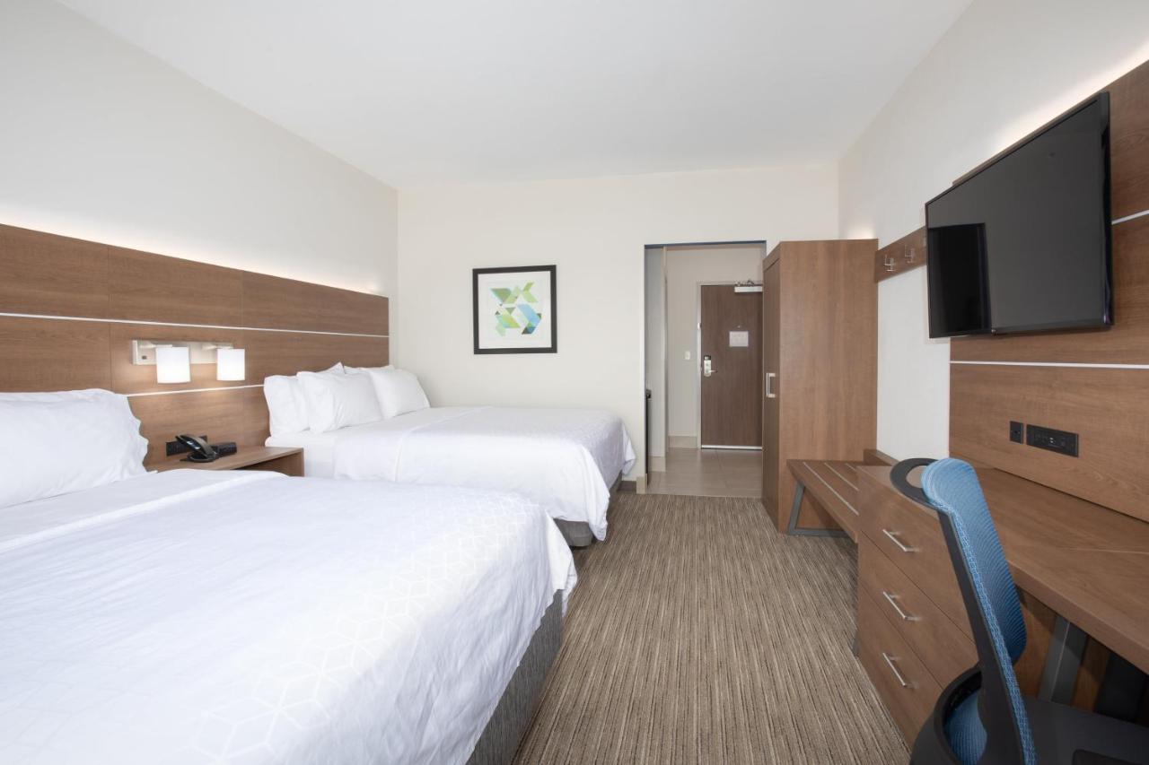 Holiday Inn Express & Suites - Goodland I-70 By Ihg Exterior photo