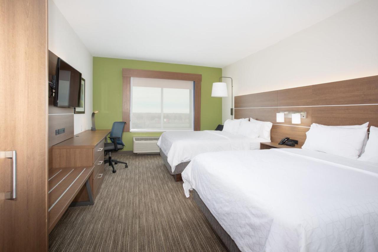 Holiday Inn Express & Suites - Goodland I-70 By Ihg Exterior photo